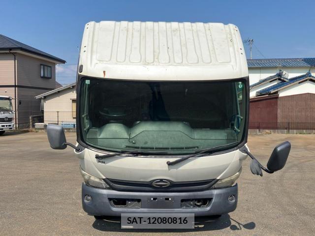 Hino DUTRO 2013-11 8229700-19