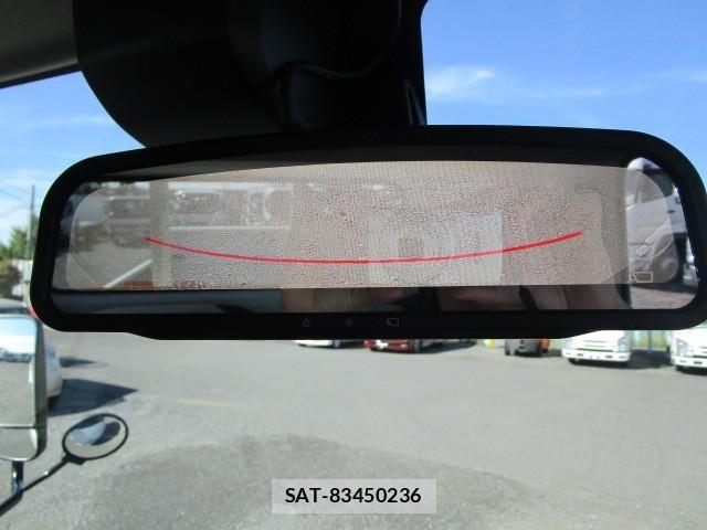 Hino DUTRO 2024-08 8229629-17