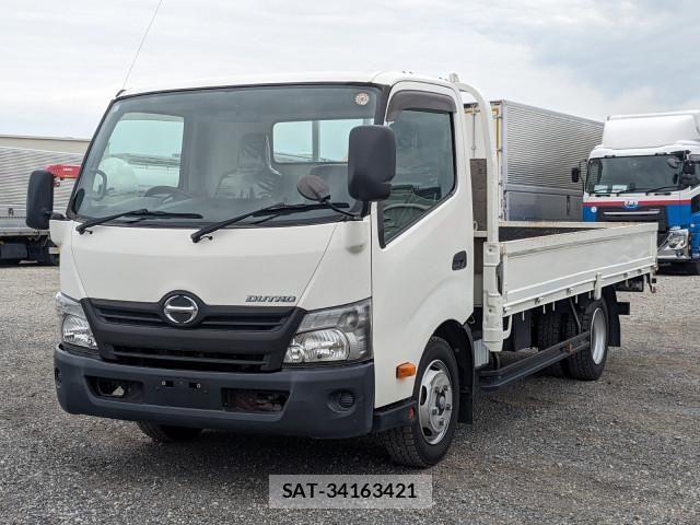 Hino DUTRO 2019-05 8229676-0