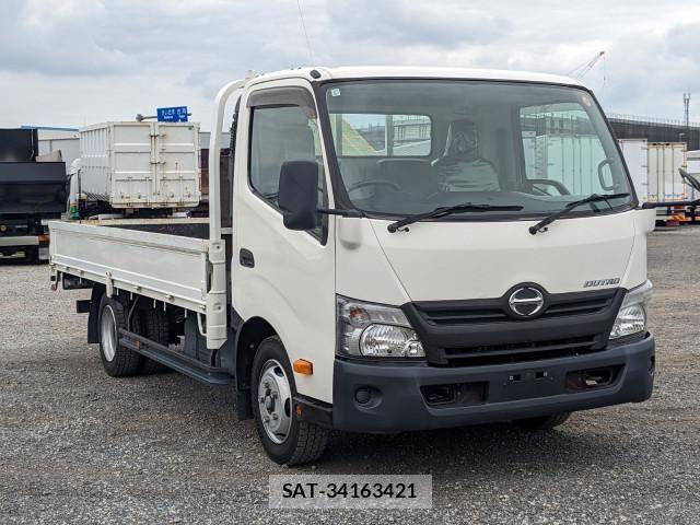 Hino DUTRO 2019-05 8229676-1
