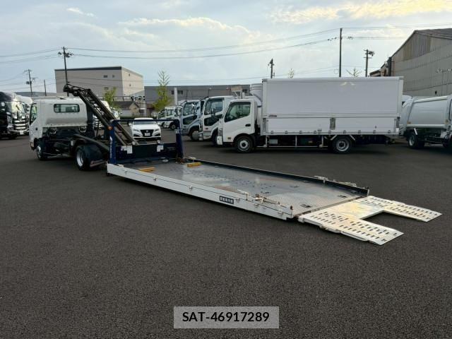 Hino DUTRO 2021-12 8229613-12