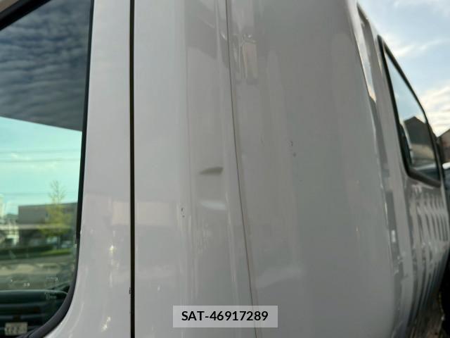 Hino DUTRO 2021-12 8229613-13
