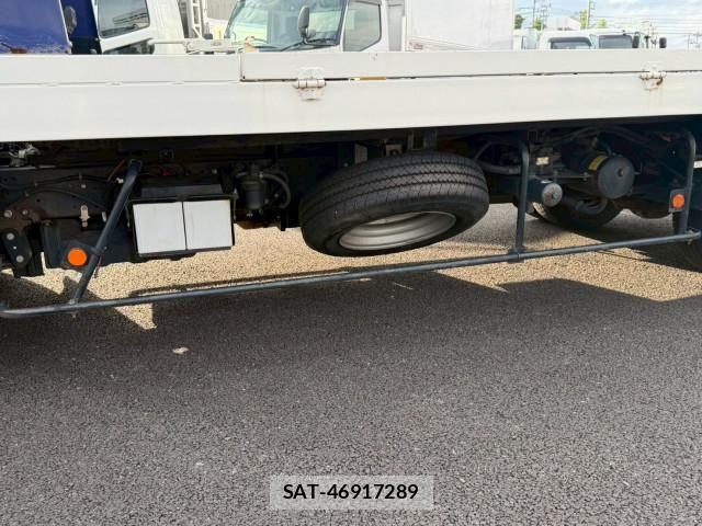 Hino DUTRO 2021-12 8229613-16