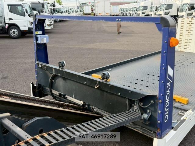 Hino DUTRO 2021-12 8229613-18