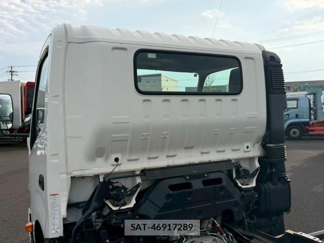 Hino DUTRO 2021-12 8229613-19