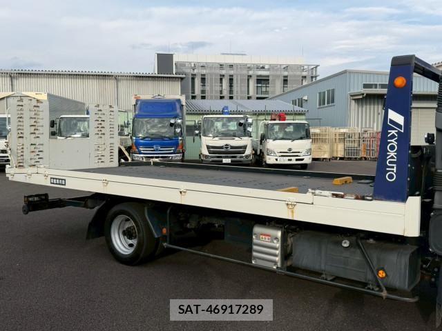 Hino DUTRO 2021-12 8229613-7