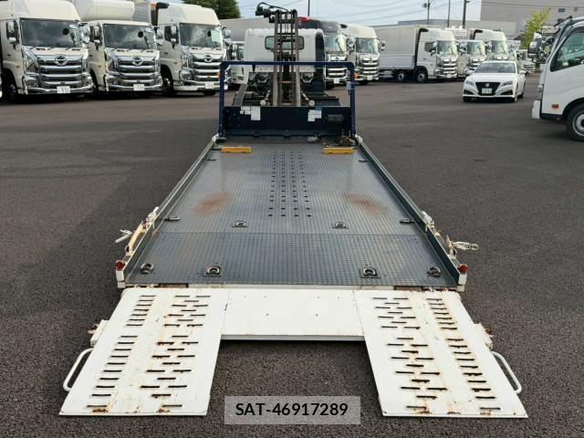 Hino DUTRO 2021-12 8229613-8