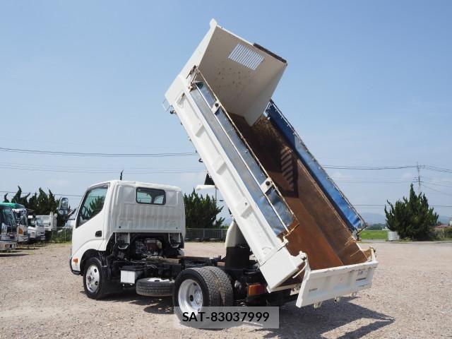 Hino DUTRO 2014-07 8229679-10