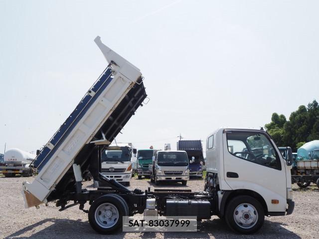 Hino DUTRO 2014-07 8229679-13