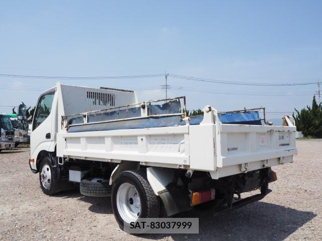 Hino DUTRO 2014-07 8229679-2