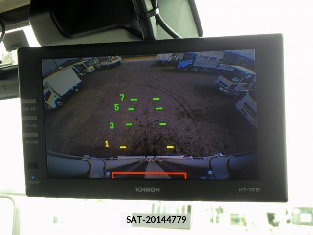 Hino DUTRO 2022-03 8229641-16