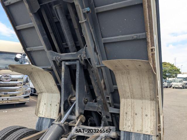 Hino DUTRO 2019-11 8229617-17
