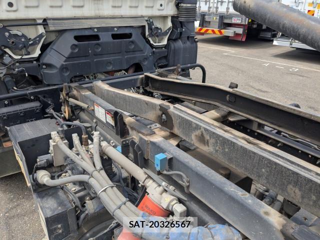 Hino DUTRO 2019-11 8229617-27