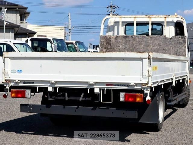 Hino DUTRO 2019-07 8229683-2