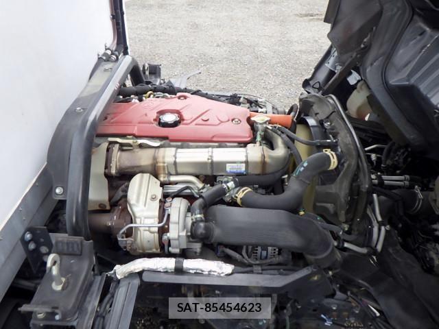 Hino DUTRO 2019-11 8229665-20