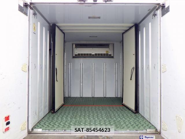 Hino DUTRO 2019-11 8229665-7