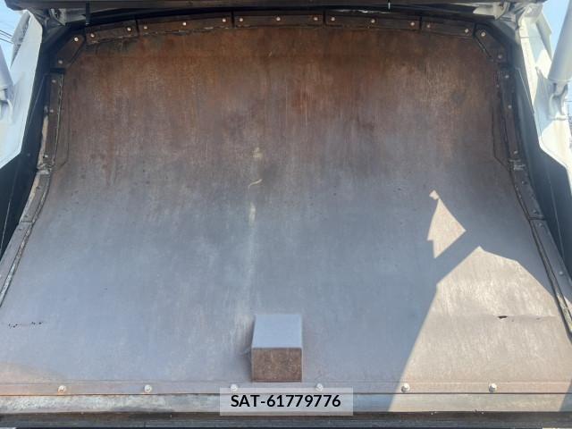 Hino DUTRO 2013-03 8229646-21