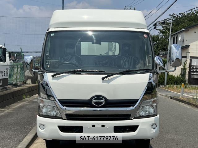 Hino DUTRO 2013-03 8229646-4