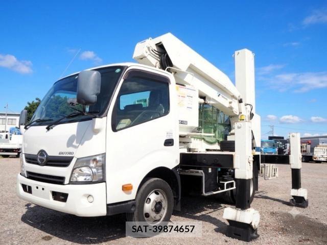 Hino DUTRO 2017-01 8229616-0