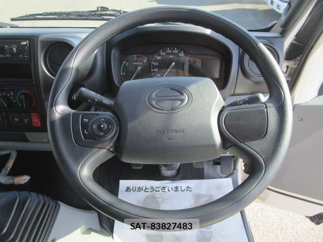 Hino DUTRO 2025-12 8229599-11