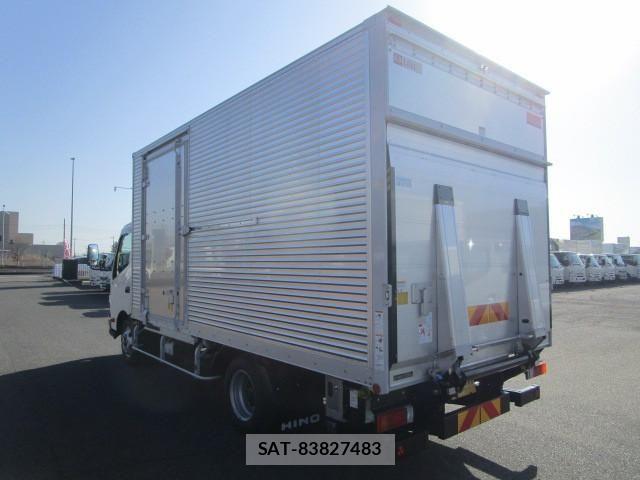 Hino DUTRO 2025-12 8229599-2