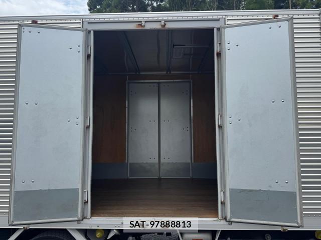 Hino DUTRO 2021-05 8229656-7
