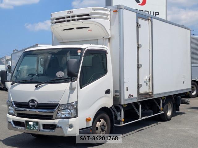 Hino DUTRO 2017-02 8229669-0