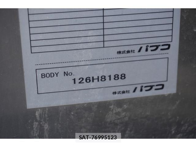 Hino DUTRO 2021-03 8229695-14