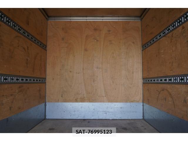 Hino DUTRO 2021-03 8229695-20