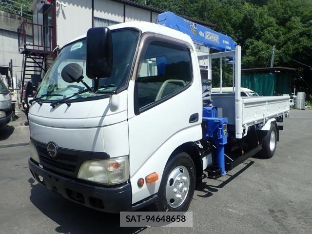 Hino DUTRO 2010-07 8229657-23