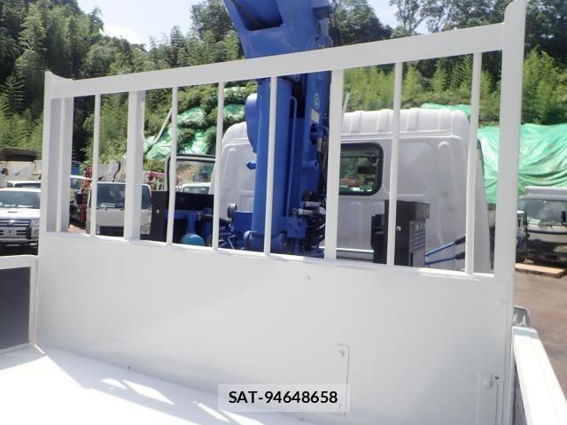 Hino DUTRO 2010-07 8229657-28