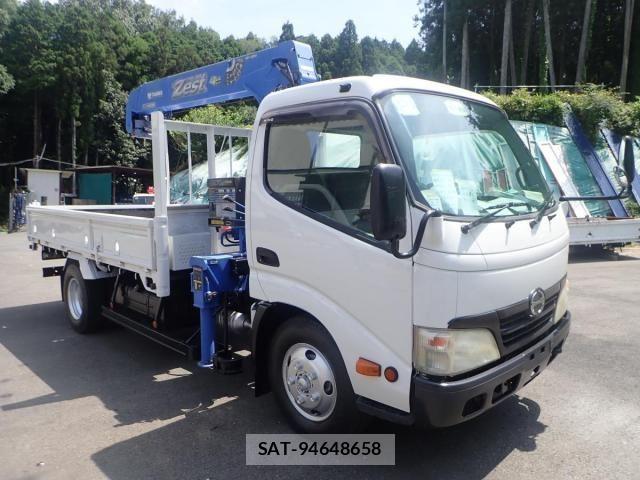 Hino DUTRO 2010-07 8229657-2