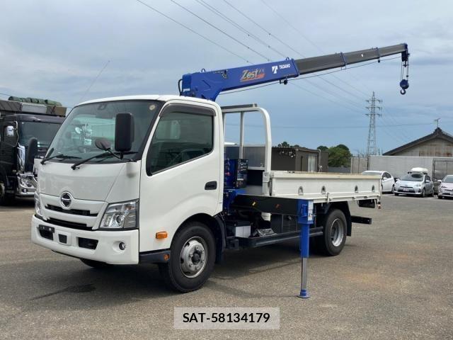Hino DUTRO 2023-09 8229611-0
