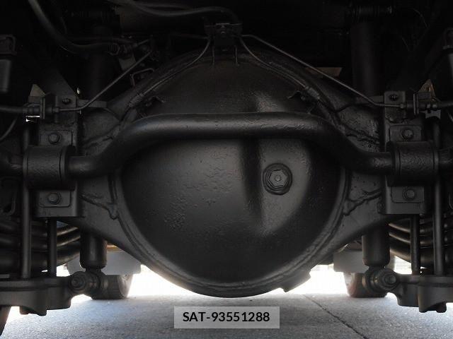 Hino DUTRO 2015-03 8229699-16