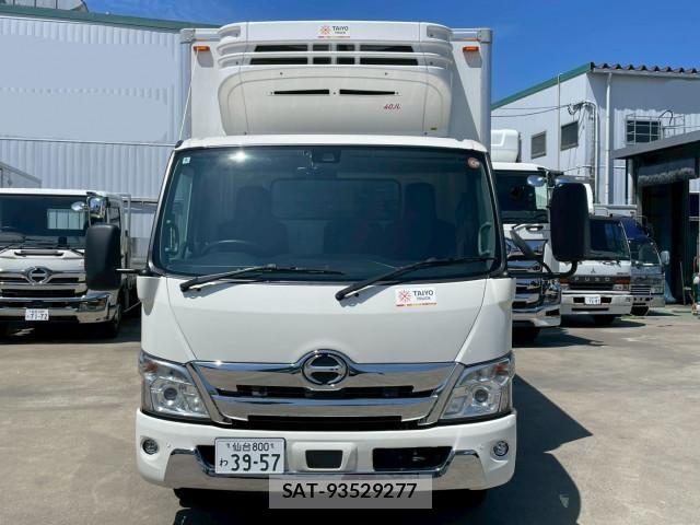 Hino DUTRO 2025-06 8229598-1