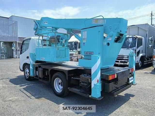 Hino DUTRO 2007-10 8229685-5