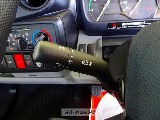Hino DUTRO 2026-01 8229638-18