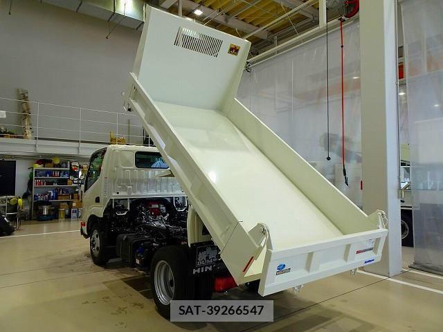 Hino DUTRO 2026-01 8229638-27