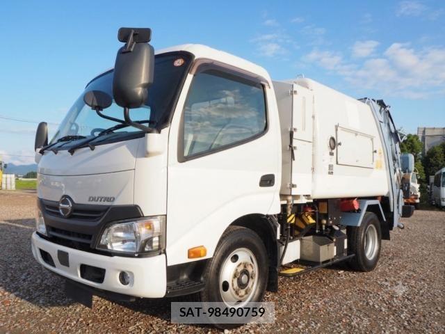 Hino DUTRO 2017-11 8229694-0