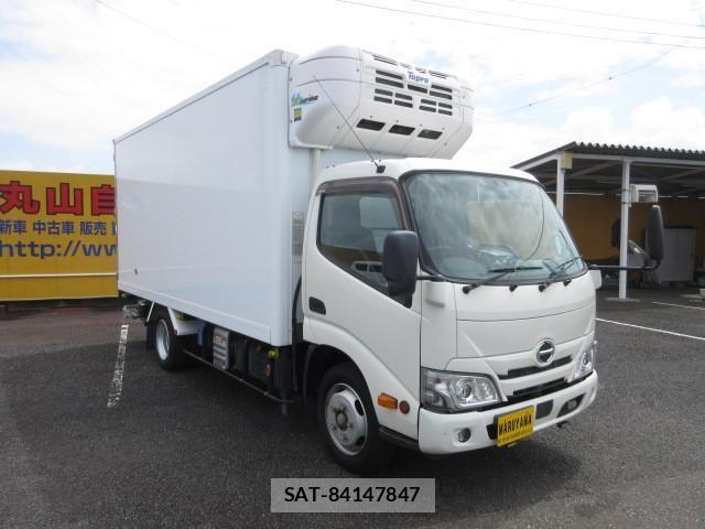 Hino DUTRO 2021-06 8229608-1