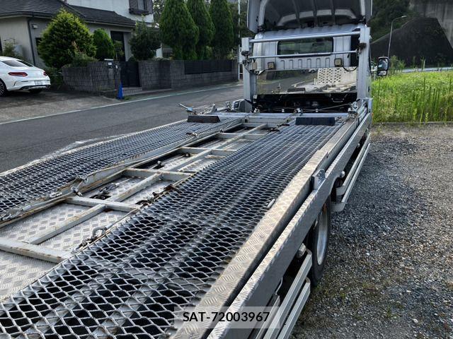 Hino DUTRO 2021-11 8245082-3