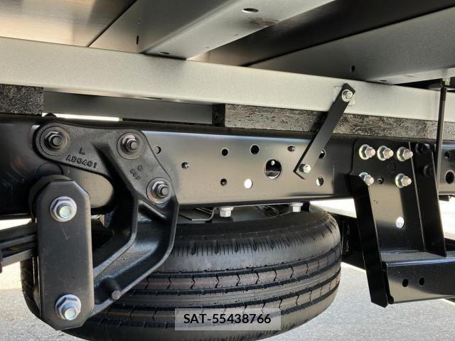 Hino DUTRO 2026-01 8245087-10