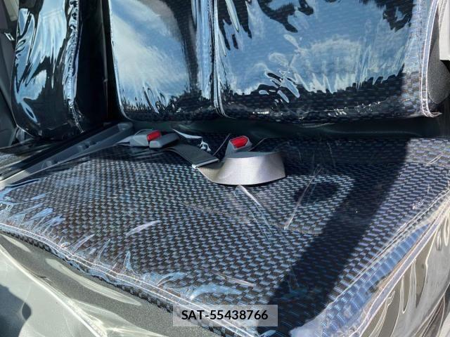 Hino DUTRO 2026-01 8245087-16