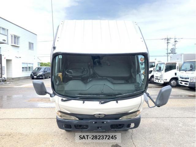 Hino DUTRO 2012-04 8245099-10
