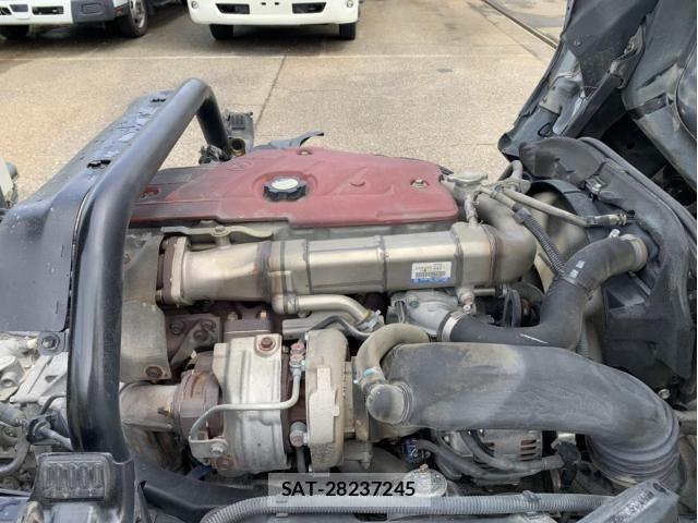 Hino DUTRO 2012-04 8245099-16