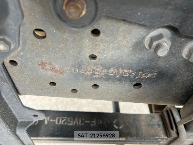Hino DUTRO 2014-03 8245105-27