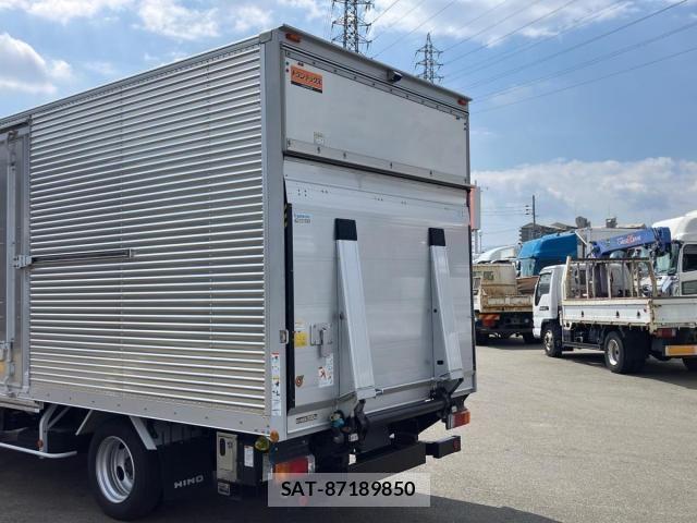 Hino DUTRO 2021-09 8245084-9