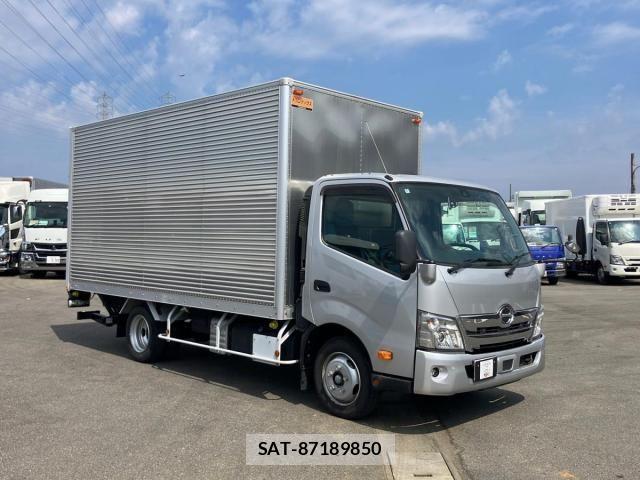 Hino DUTRO 2021-09 8245084-1