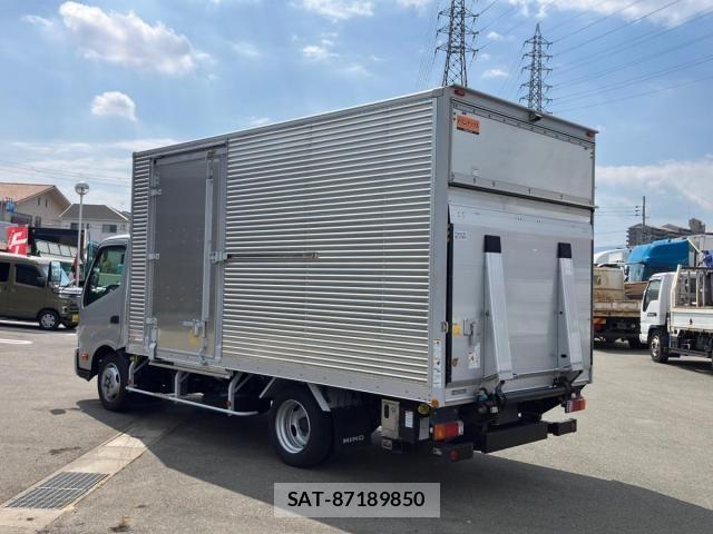 Hino DUTRO 2021-09 8245084-3