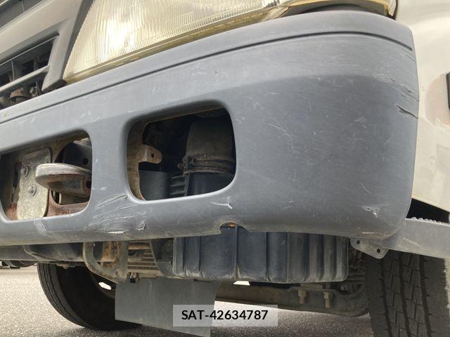 Hino DUTRO 2011-12 8245098-14